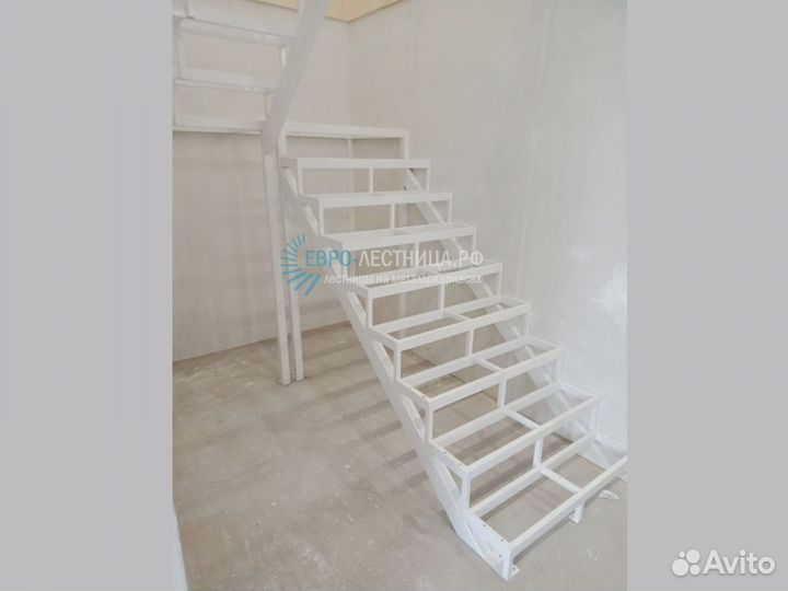 Металлокаркас под обшивку