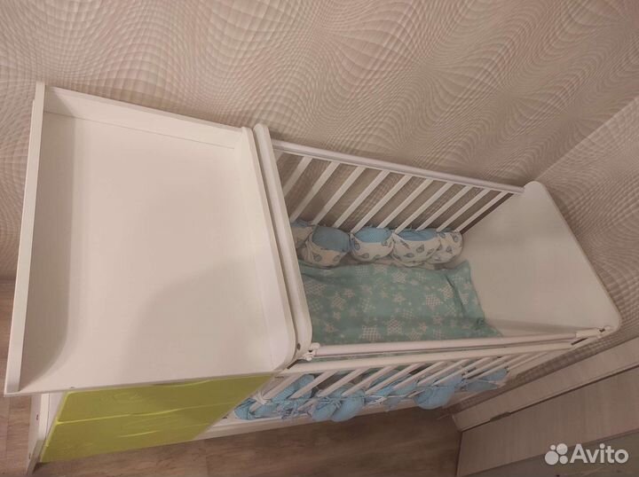 Детская кроватка трансформер с маятником