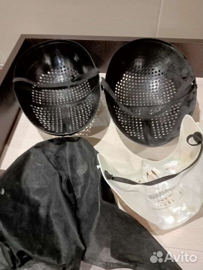 Маска игрушечная