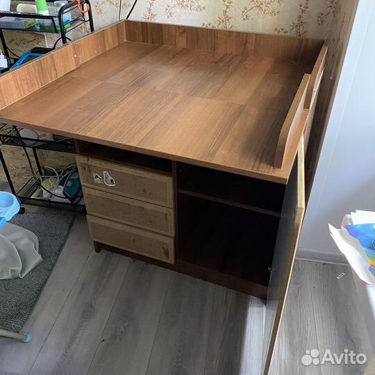 Стол пеленальный