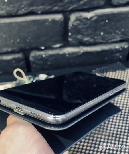 Гидрогелевые противоударные плёнки на смартфон