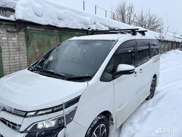 Автобагажник на крышу voxy/noah/esquire