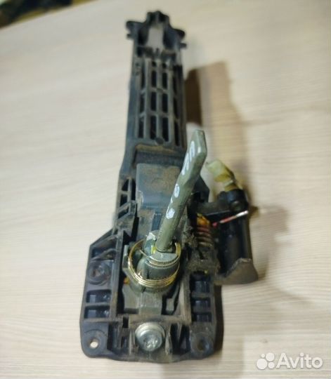 Наружняя ручка передняя правая Toyota Corolla E120