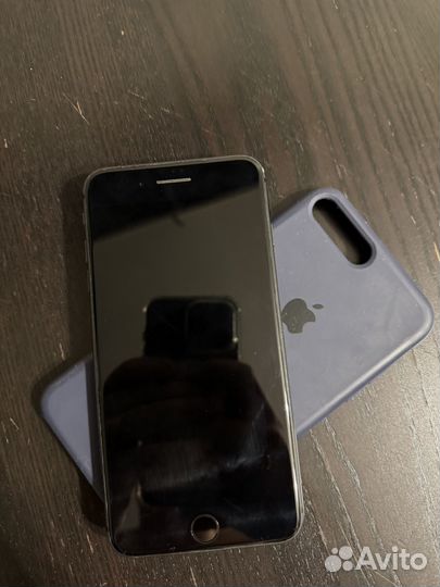 iPhone 8 Plus, 64 ГБ