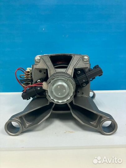 Двигатель стиральной машины Indesit, Ariston