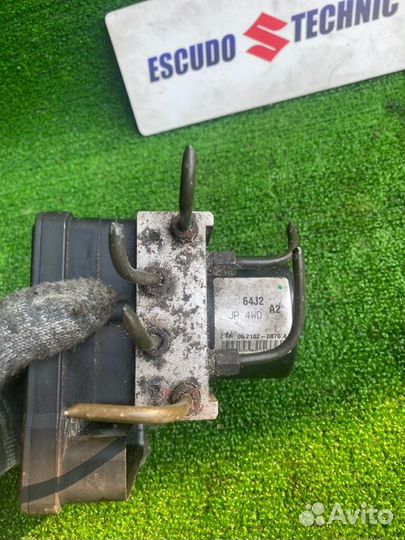 Блок ABS Suzuki Grand Vitara/Escudo TD54 J20A 2005