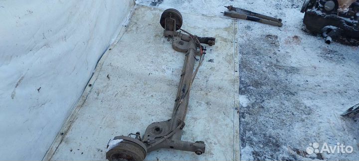 Балка задняя в сборе Renault Clio Symbol Рено