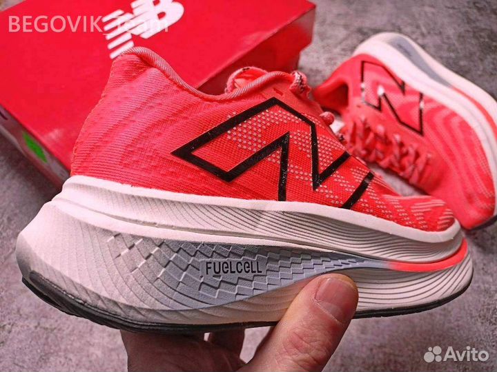 Кроссовки для бега new balance trainer v2