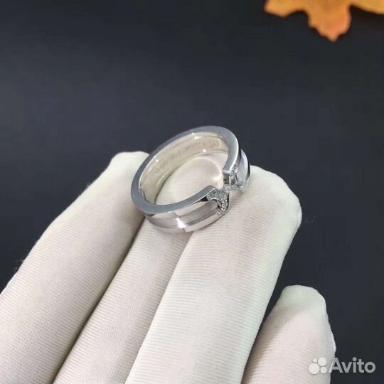 Золотое обручальное кольцо Cartier Double 0,15ct