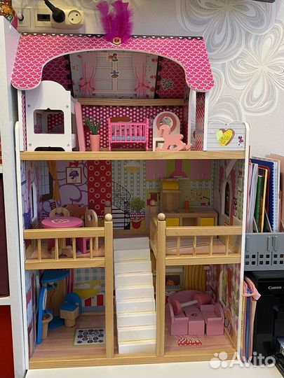 Домик кукольный