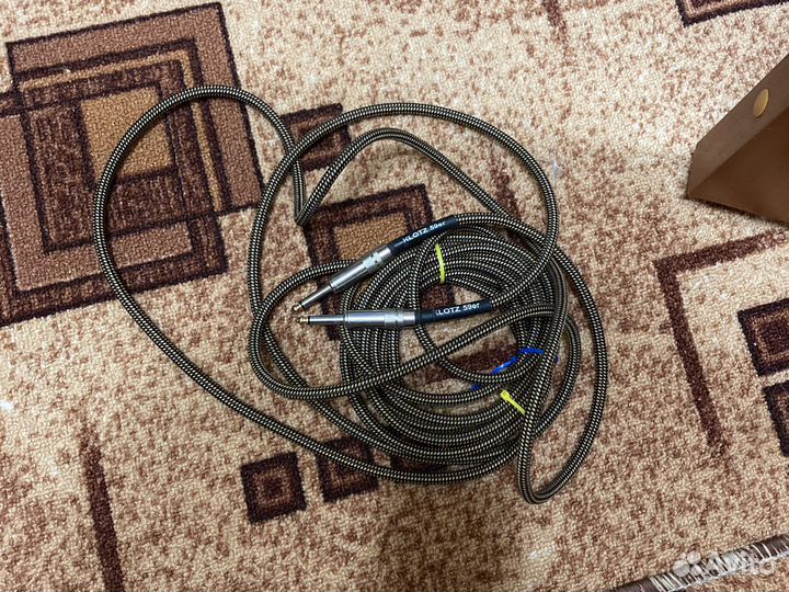 Кабель для электрогитары