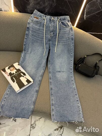 Джинсы рваные