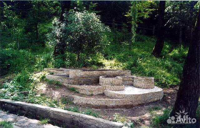 Садовник, ландшафтный дизайнер