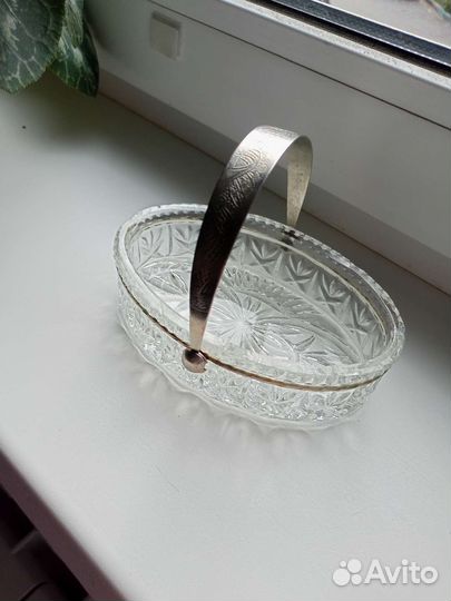 Ваза конфетница хрустальная СССР с ручкой