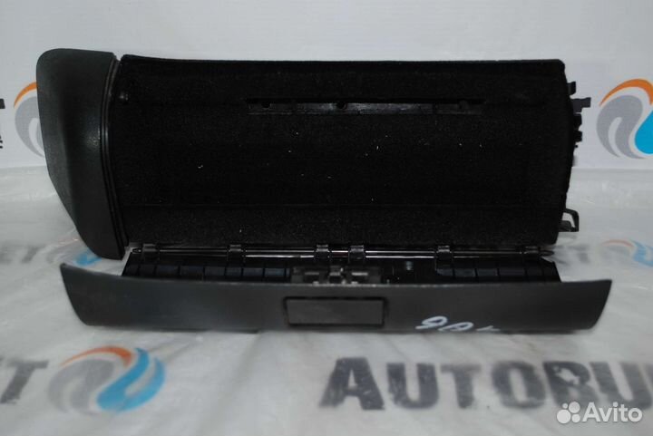 Вещевой отсек Mercedes W211 W219