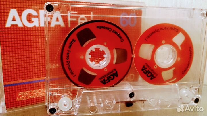 Аудио кассеты с катушками. новые