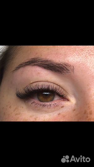 Наращивания ресниц, Ламинирование бровей