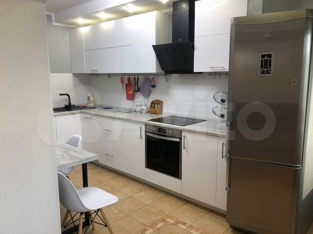 2-к. квартира, 65 м², 4/12 эт.