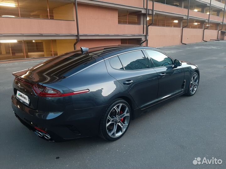 Kia Stinger 2.0 AT, 2019, 56 000 км