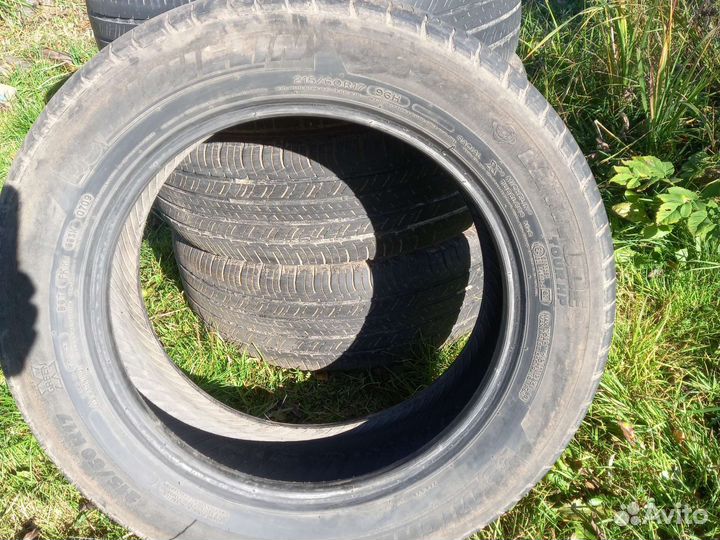 Michelin Latitude Tour HP 215/60 R17 H