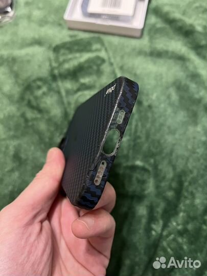 Чехлы на iPhone 13 (3 штуки)