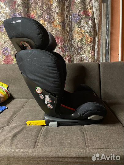 Автокресло Maxi-Cosi