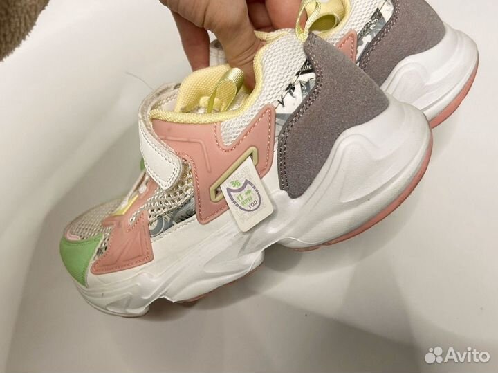 Кроссовки котофей для девочки 34 новые