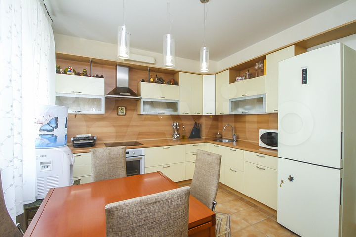 3-к. квартира, 67,8 м², 3/5 эт.