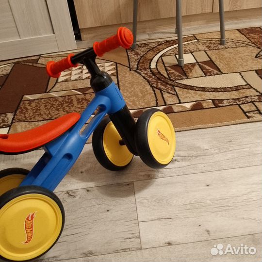 Беговел для малышей