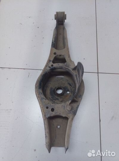 VW Tiguan (NF) l рычаг задний нижний правый