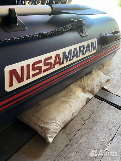 Лодка nissamaran