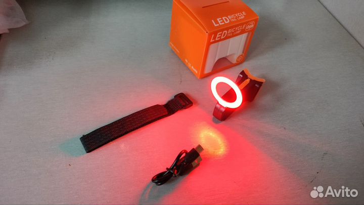Задний фонарь на велосипед