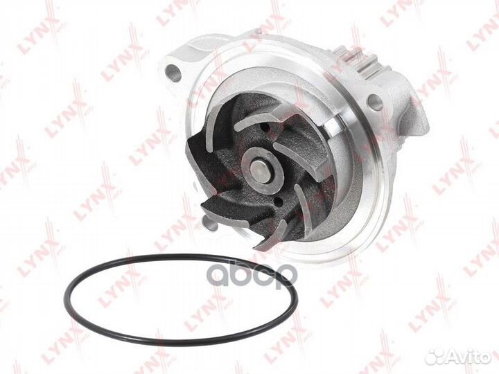 Насос водяной Volkswagen Transporter T4 90-03