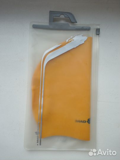 Шапочки для плавания Mad Wave: синяя и желтая