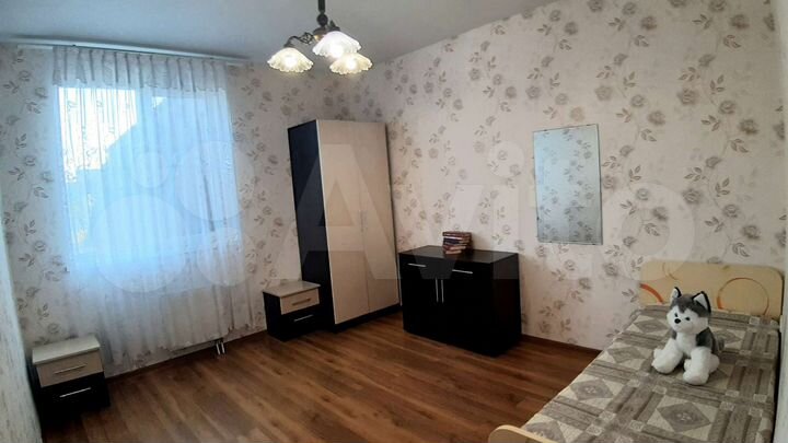 2-к. квартира, 90 м², 2/3 эт.