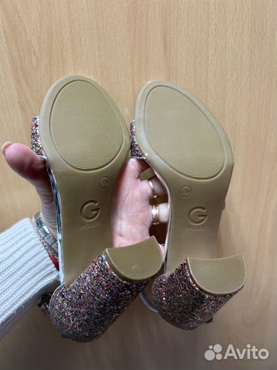 Босоножки guess 37,5