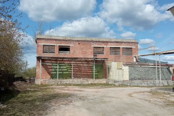 Здание, 350 м²