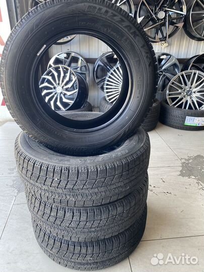 Bridgestone Blizzak VRX 175/65 R14