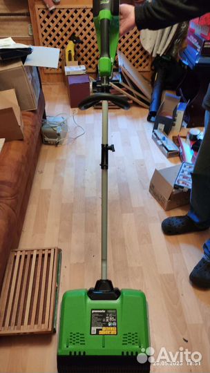 Снегоуборщик аккумуляторный G-MAX 40V greenworks