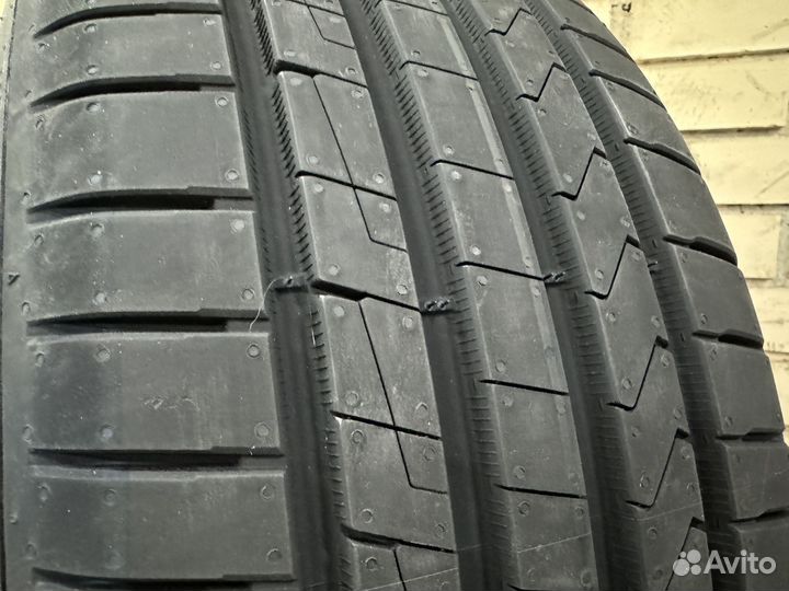 Hankook Ventus Prime 4 K135 215/50 R17 95W