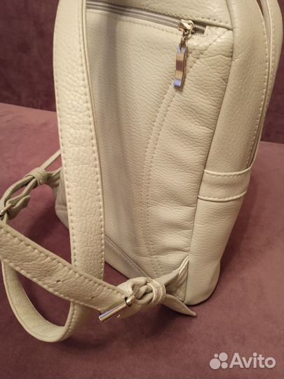 Рюкзак для девочки подростка с вышитым этноорнаме