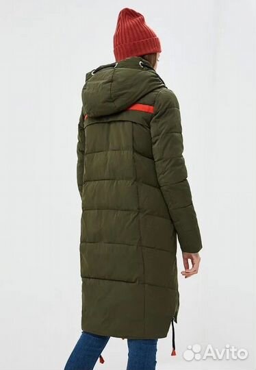 Пуховик женский