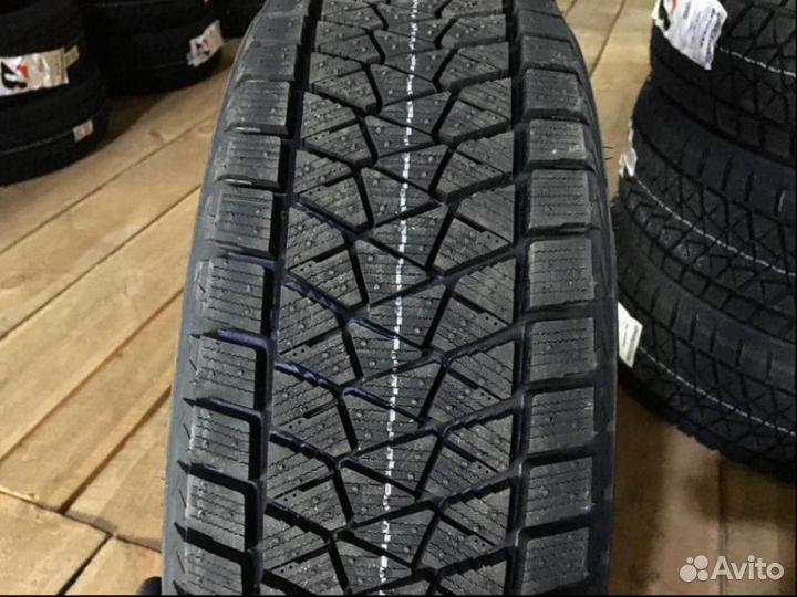 Bridgestone Blizzak DM-V2 225/60 R17 99S