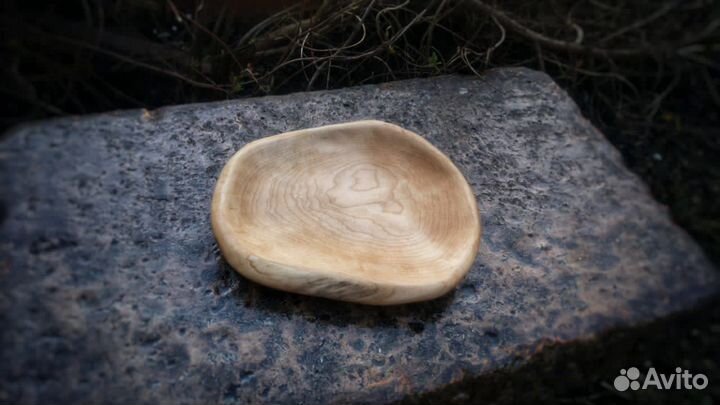 Тарелка из дерева/ блюдо из дуба