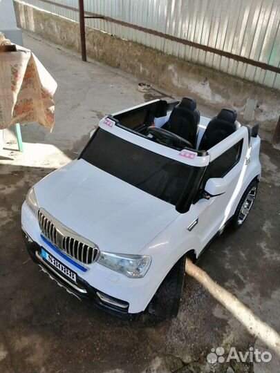 Детский электромобиль бу