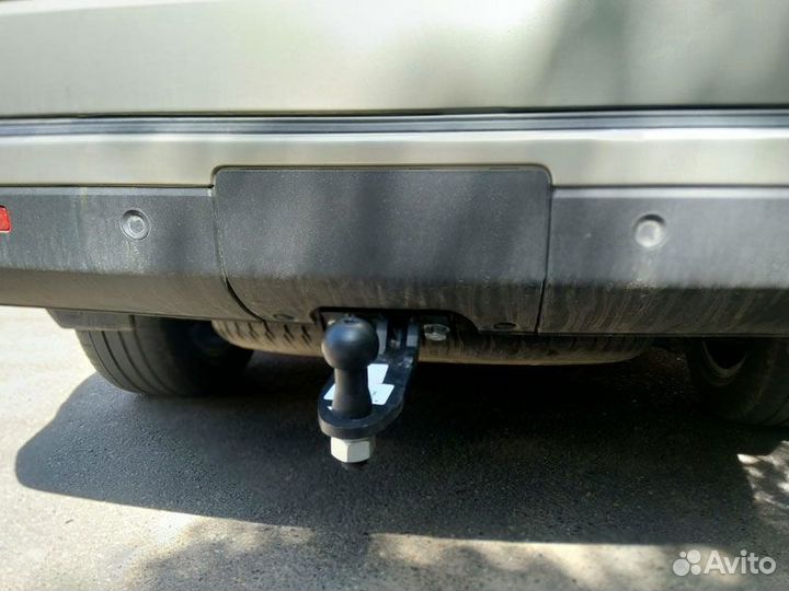 Фаркоп тсу установка Land Rover Discovery IV, 5-дв
