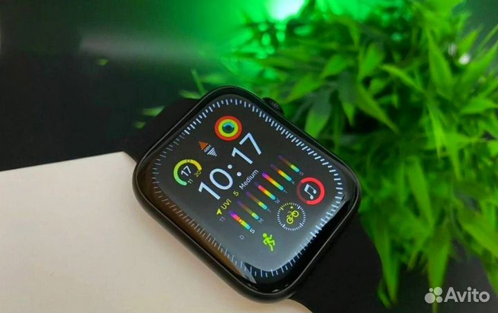 Apple Watch 9 с Яблоком