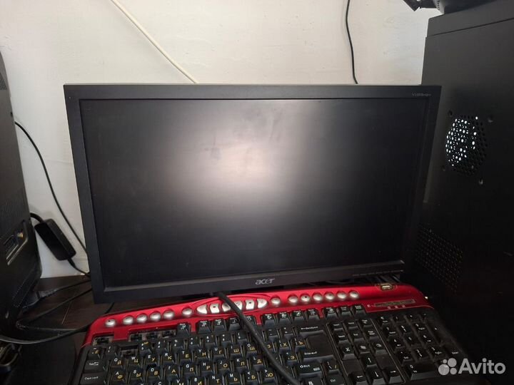 Монитор acer