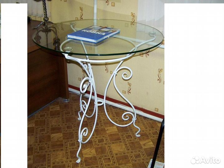Продам кованый столик