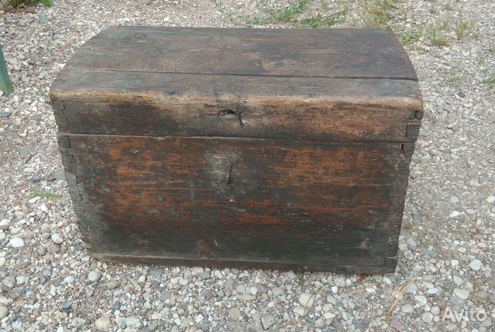 Старинный сундук
